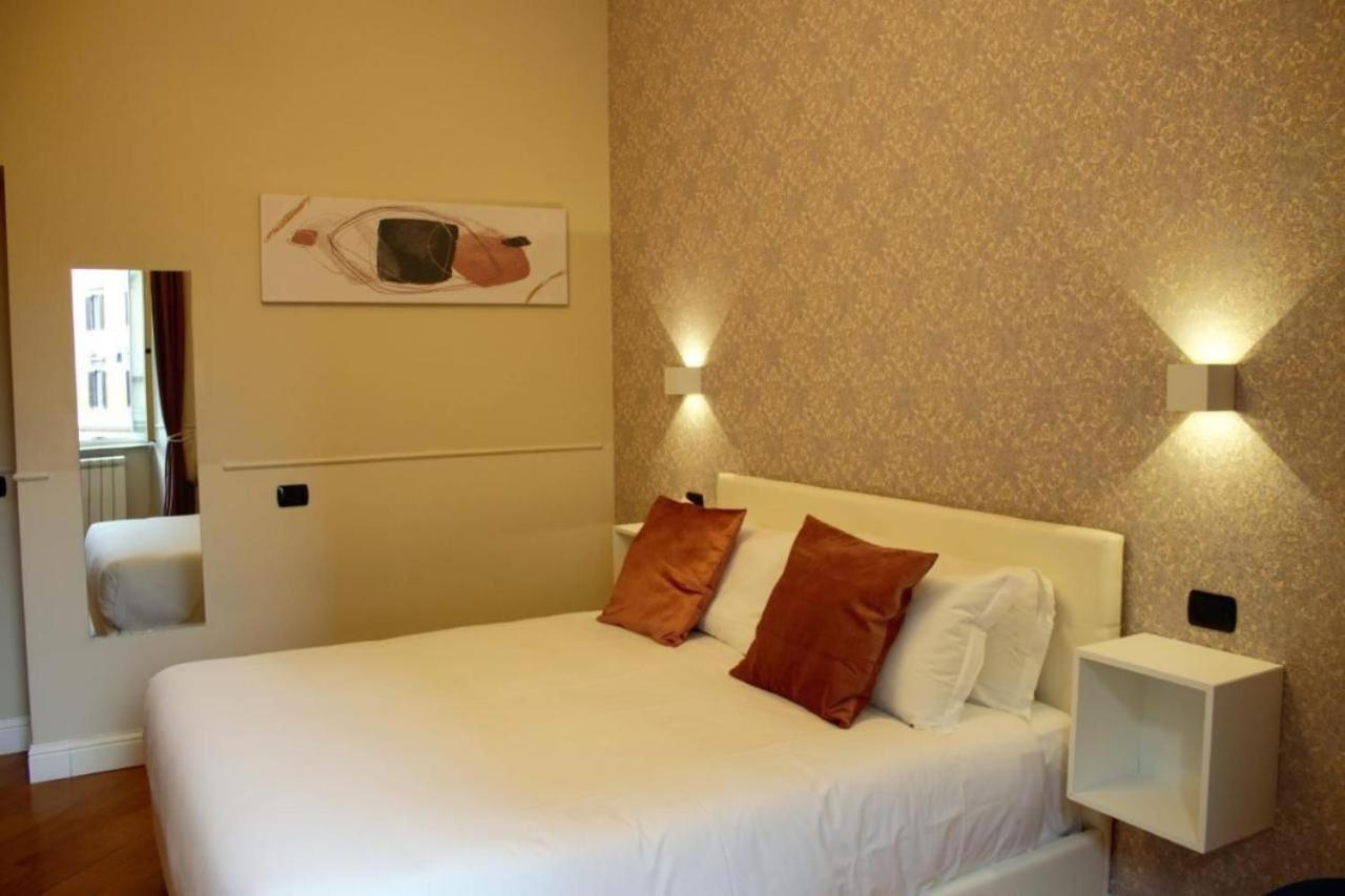 52 Vespasiano Vatican Suites Róma Szoba fotó